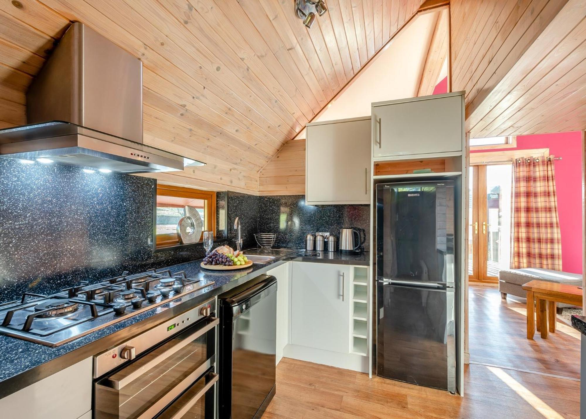 Nunland Hillside Lodges Holywood  Exterior photo