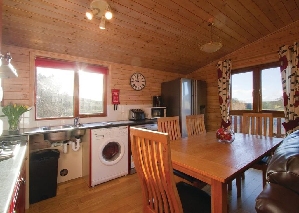 Nunland Hillside Lodges Holywood  Room photo