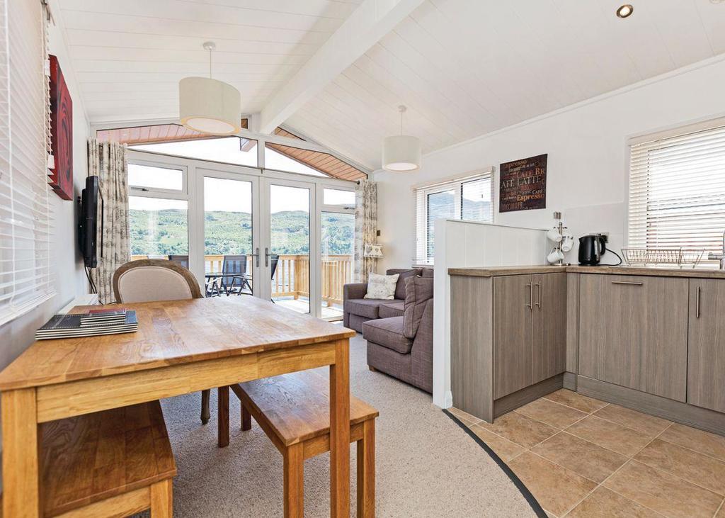 Nunland Hillside Lodges Holywood  Exterior photo